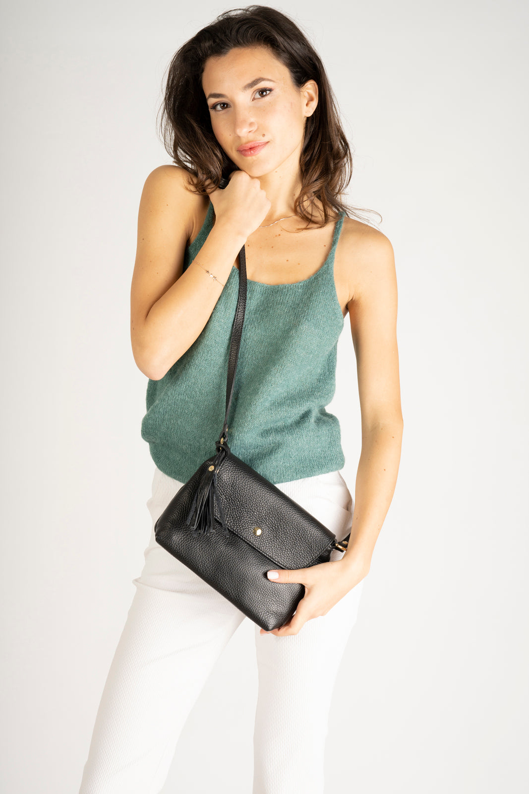 ASTER Leather Crossbody Bag - Nero