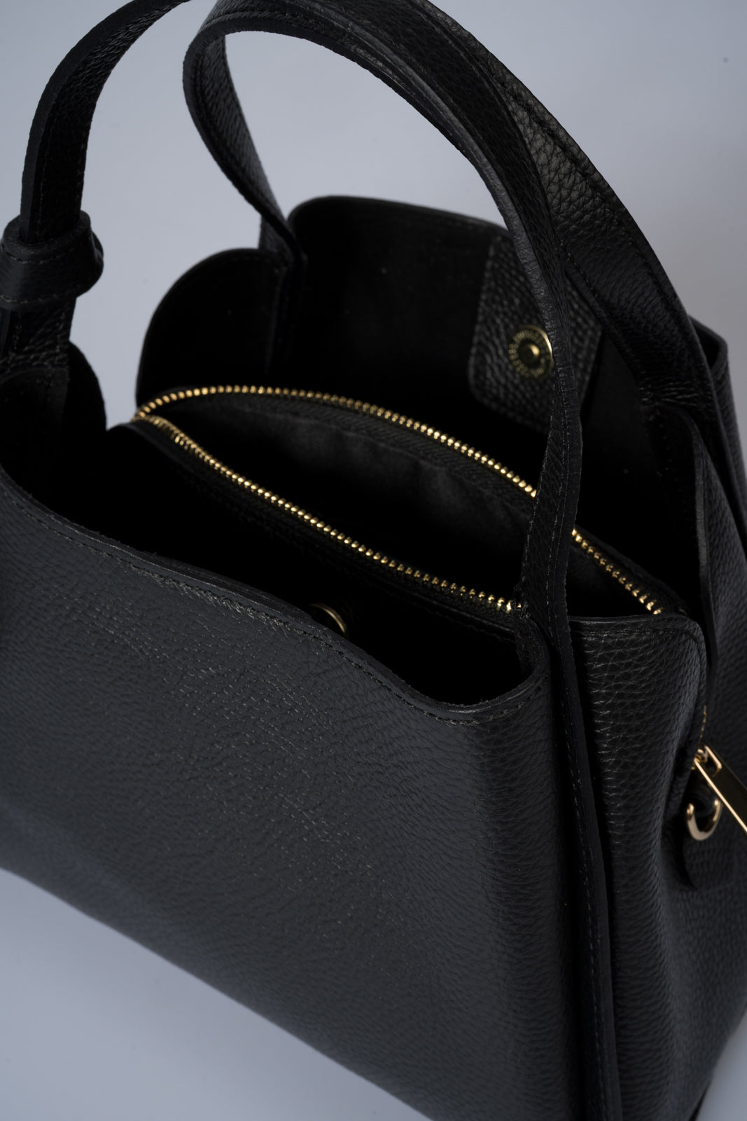 ATHENA-BLACK