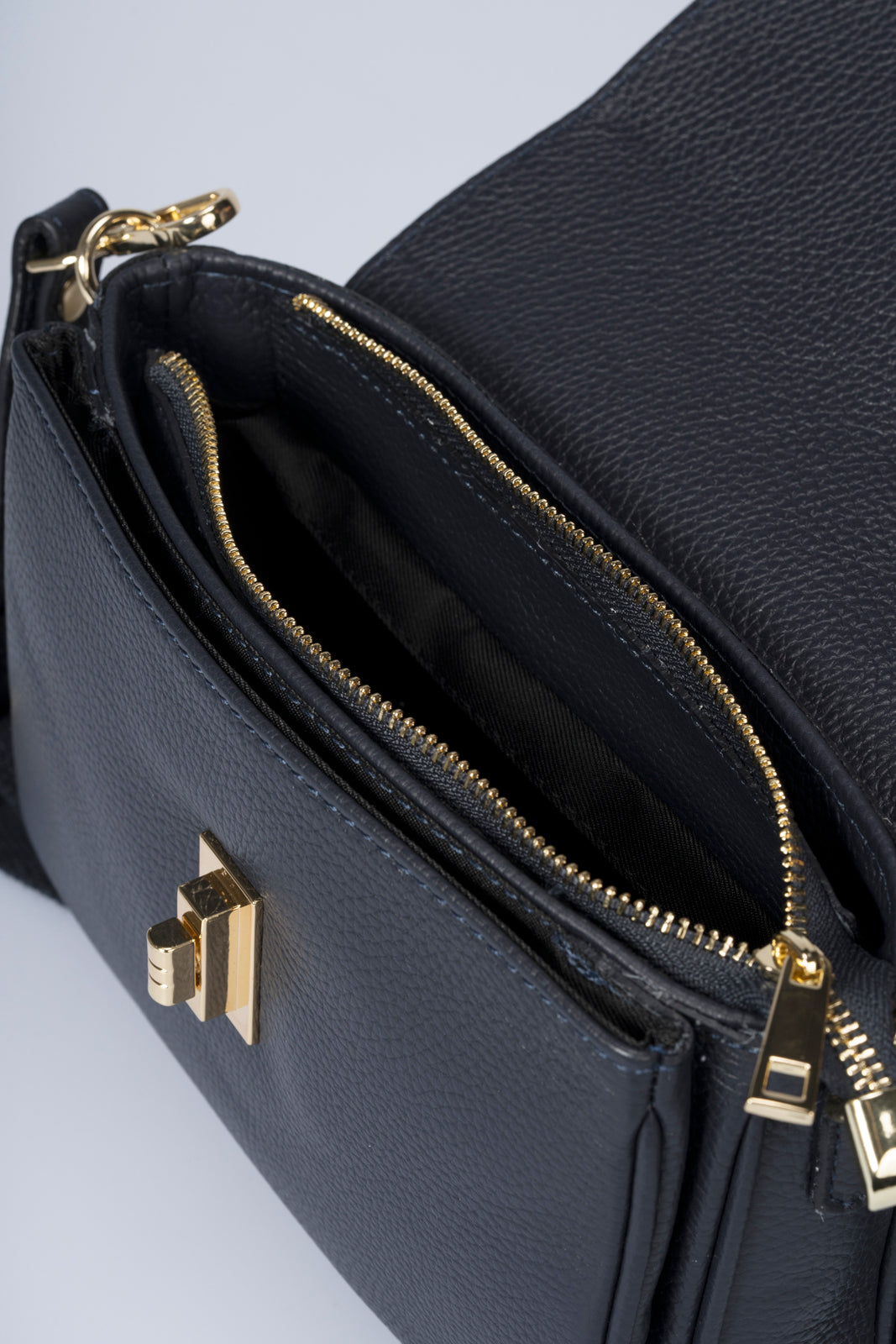 DALE – 5223 Blue