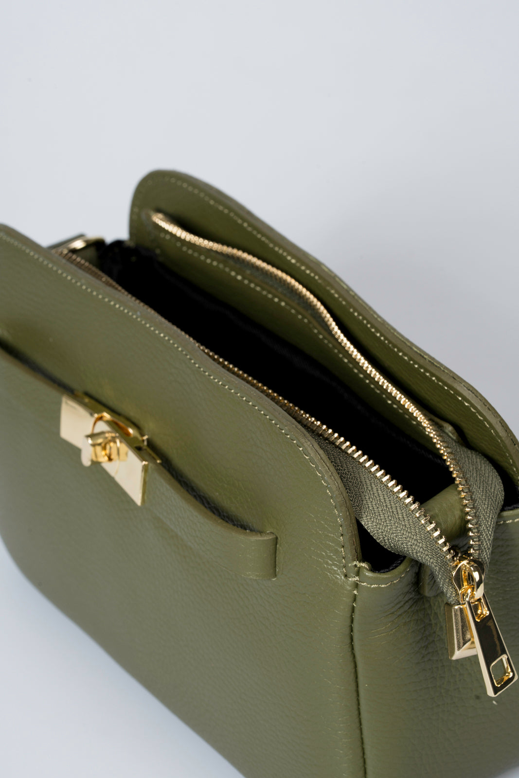 HILDA Leather Crossbody Bag - Olive