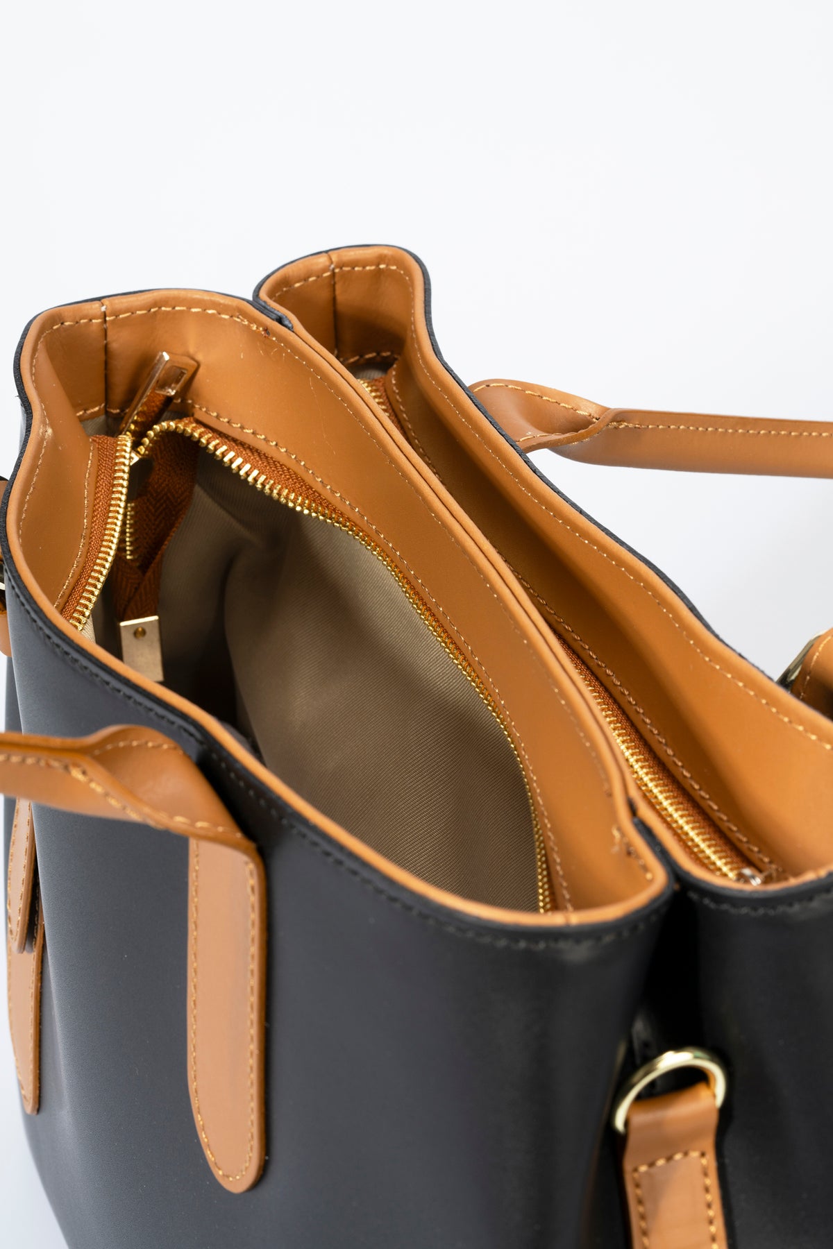 CAROLINA Leather Top Handle Bag - Black+Cognac