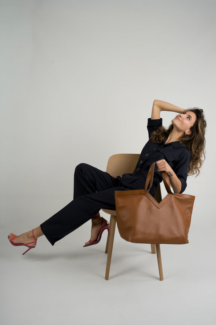 ELARA Leather Top Handle Bag - Cognac