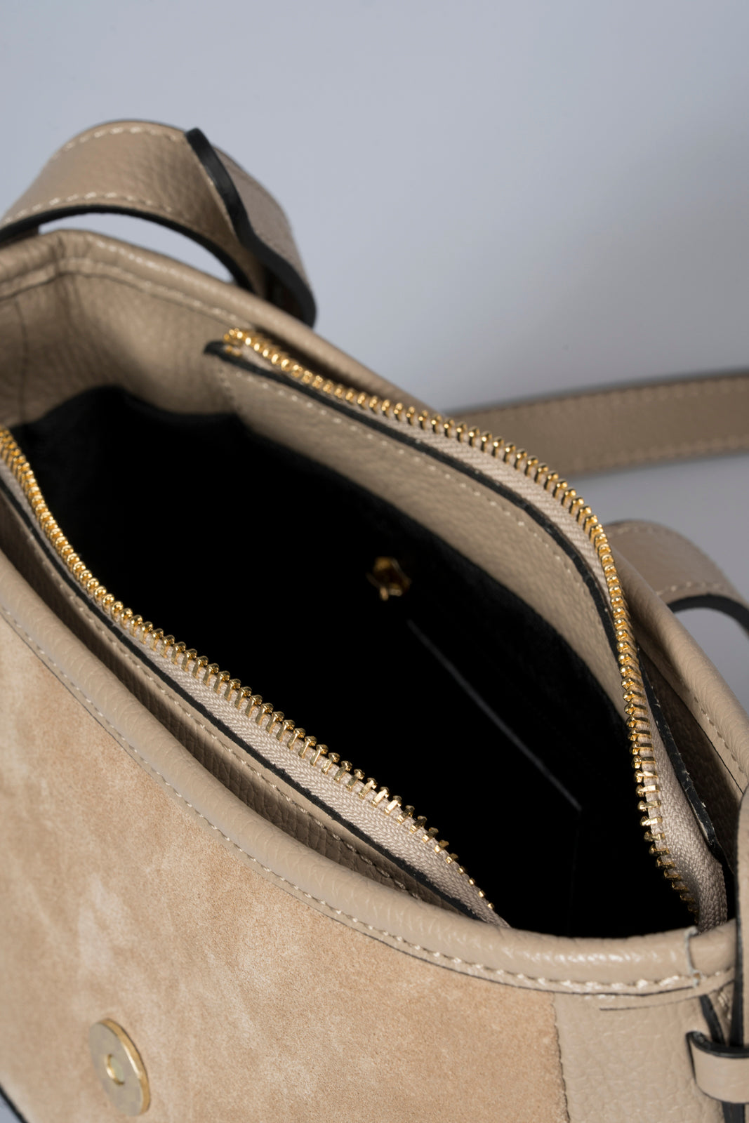 VERA Leather Top Handle Bag - Taupe