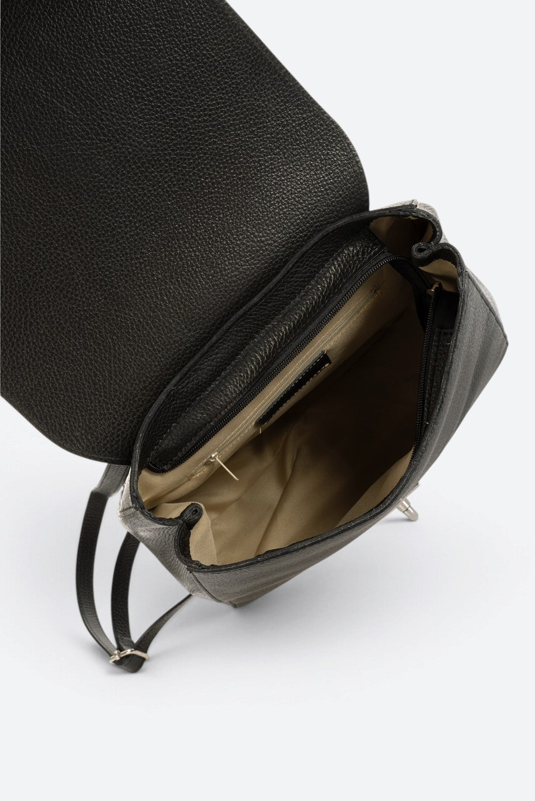 LYRA Leather Backpack - Black