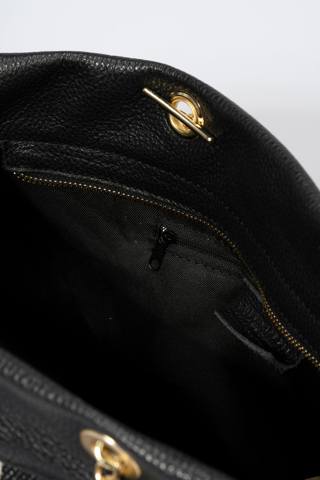 Leather Backpack 5041 - Black