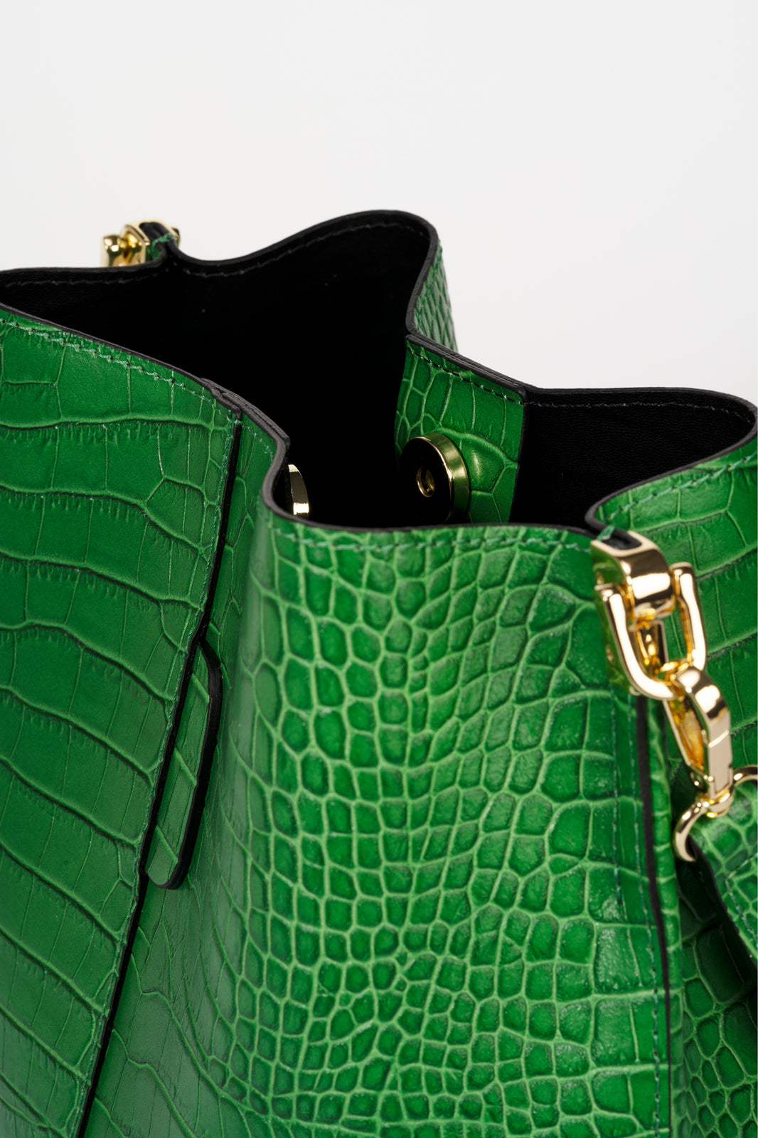 CAPRICE Leather Shoulder Bag - Verde Mela