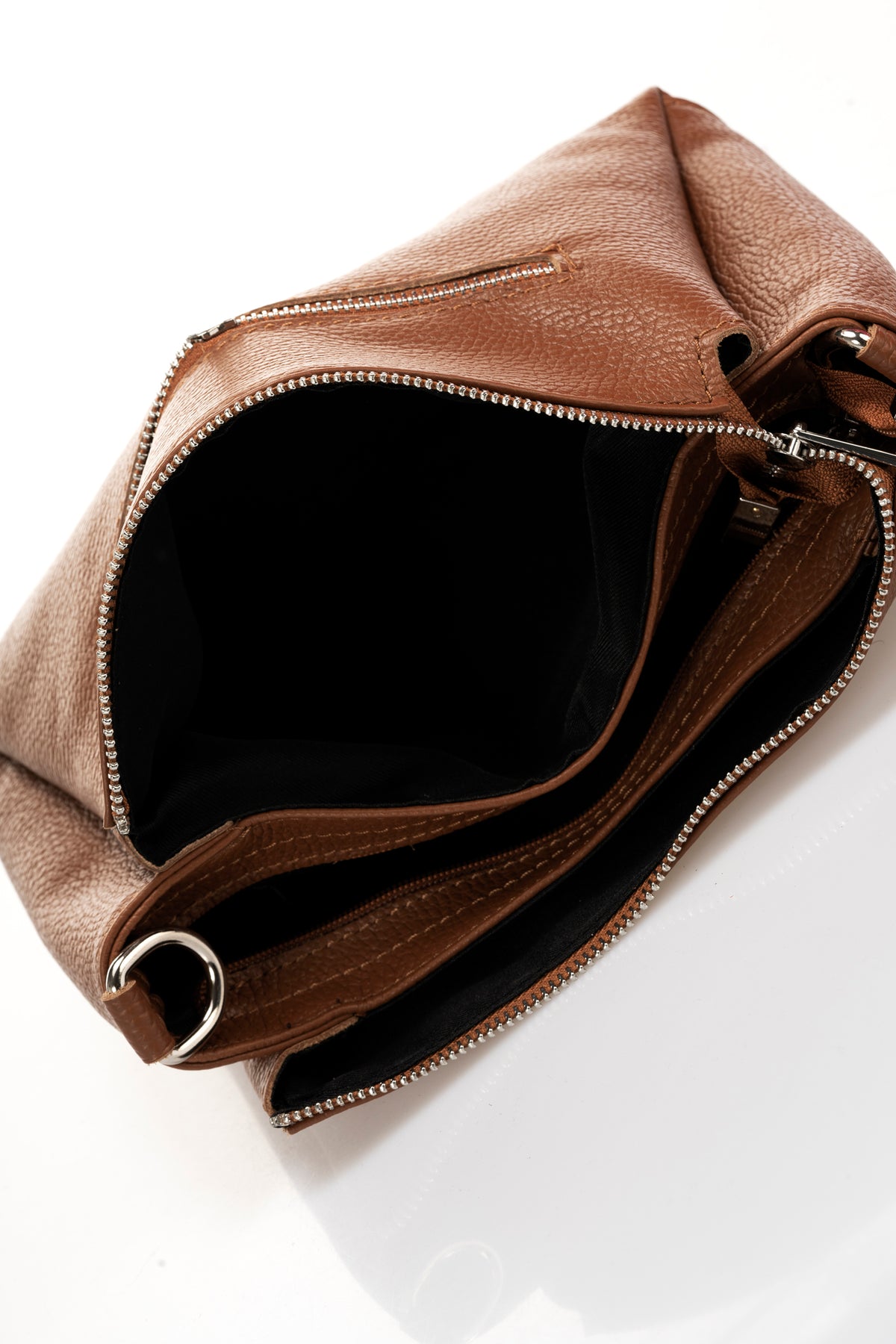 Leather Crossbody Bag 3028 - Cognac