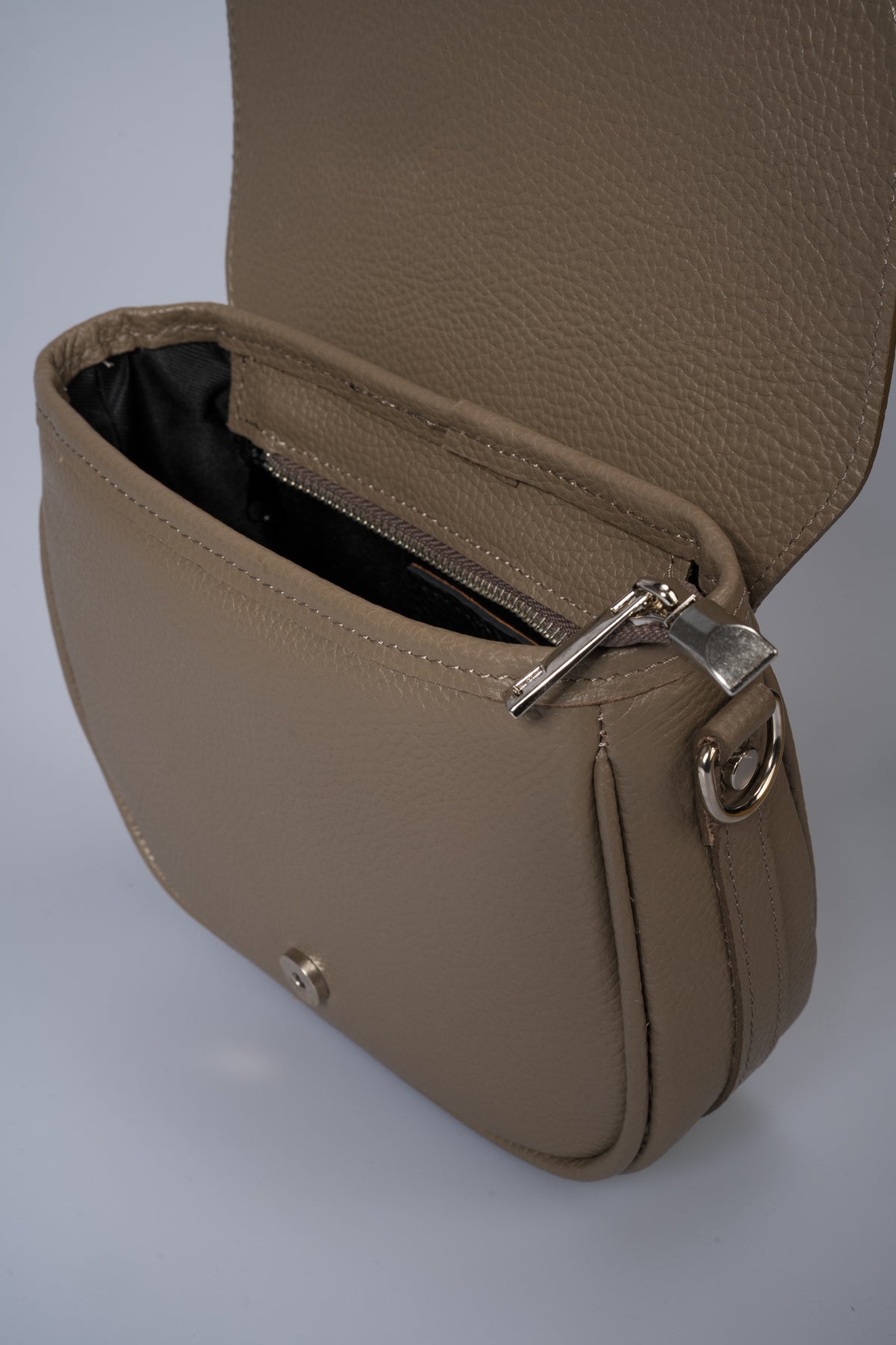 BELA Leather Crossbody Bag - Fango