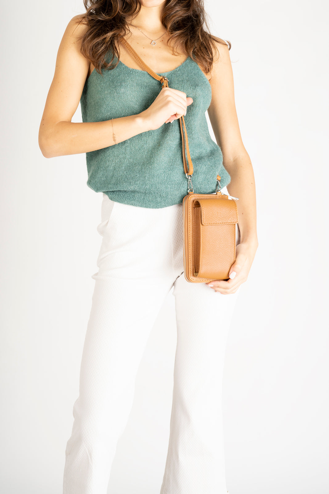 MAVIS Leather Crossbody Bag - Cuoio