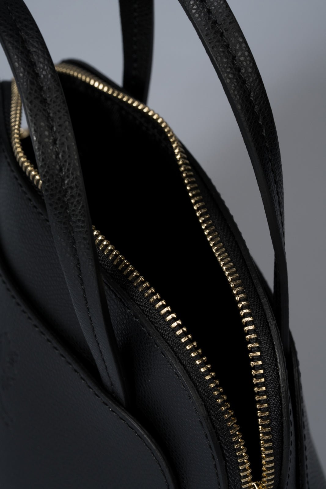 SERENA-BLACK