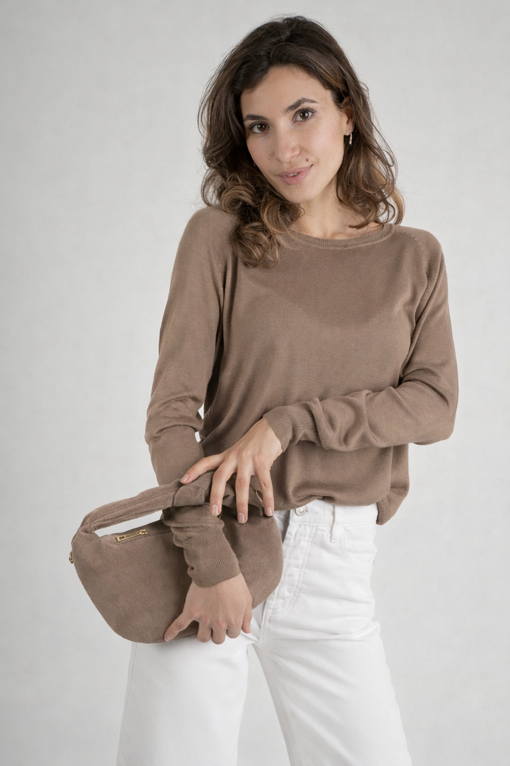 ISABELLE-TAUPE