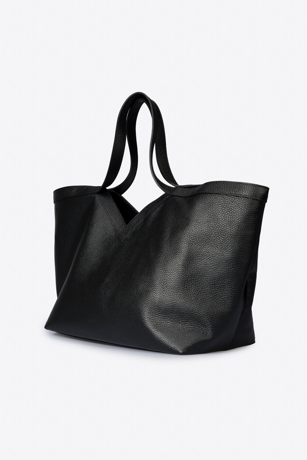 ELARA-BLACK