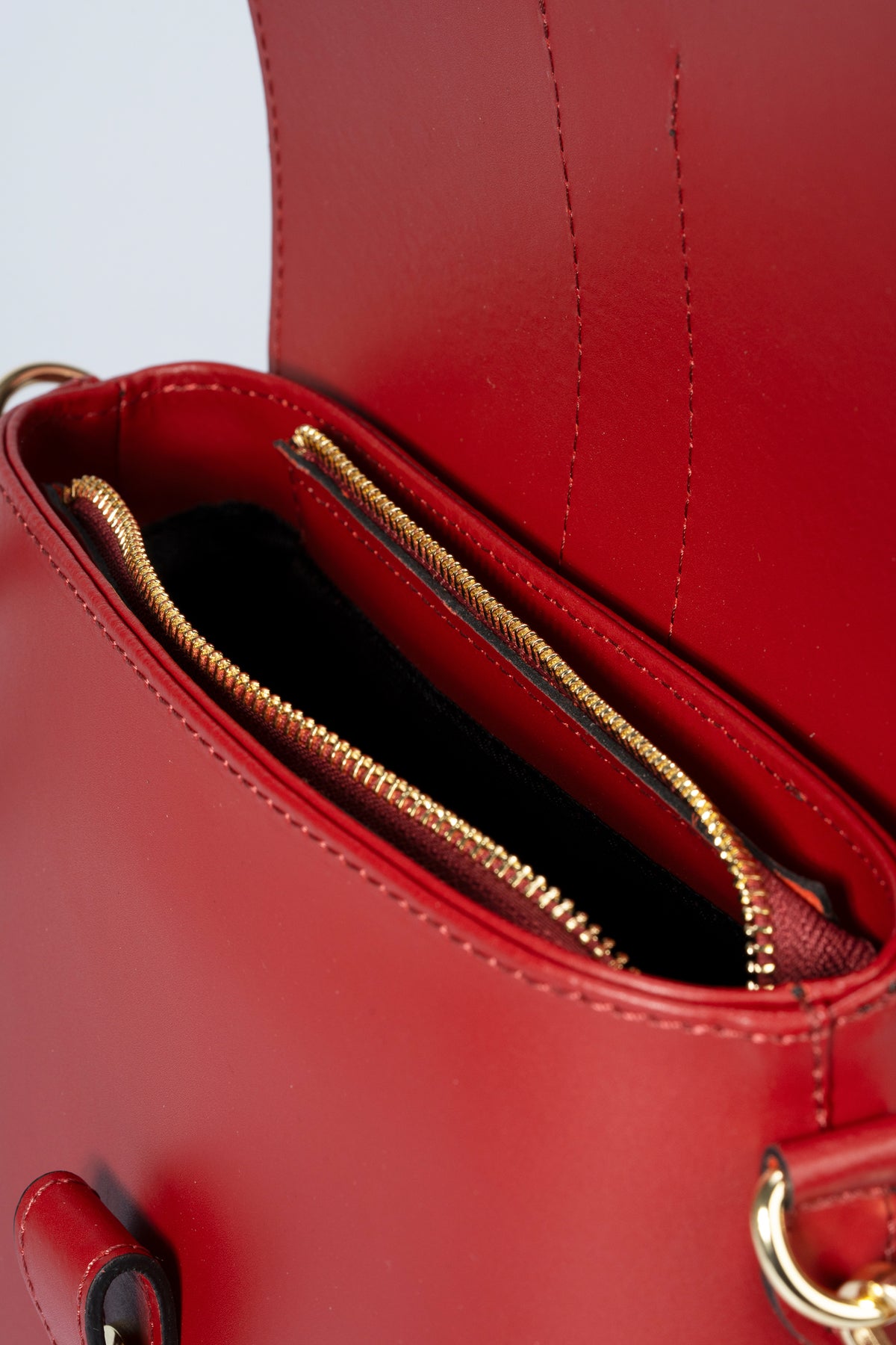 THALIA Leather Crossbody Bag - Red