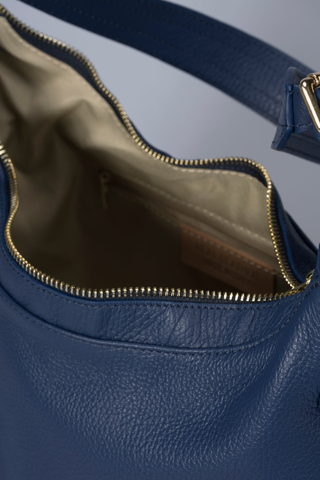 AMANDA Leather Top Handle Bag - Blue