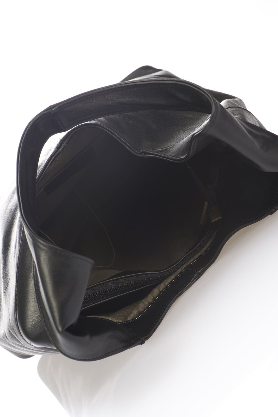 CARLOTTA Leather Shoulder Bag - Black