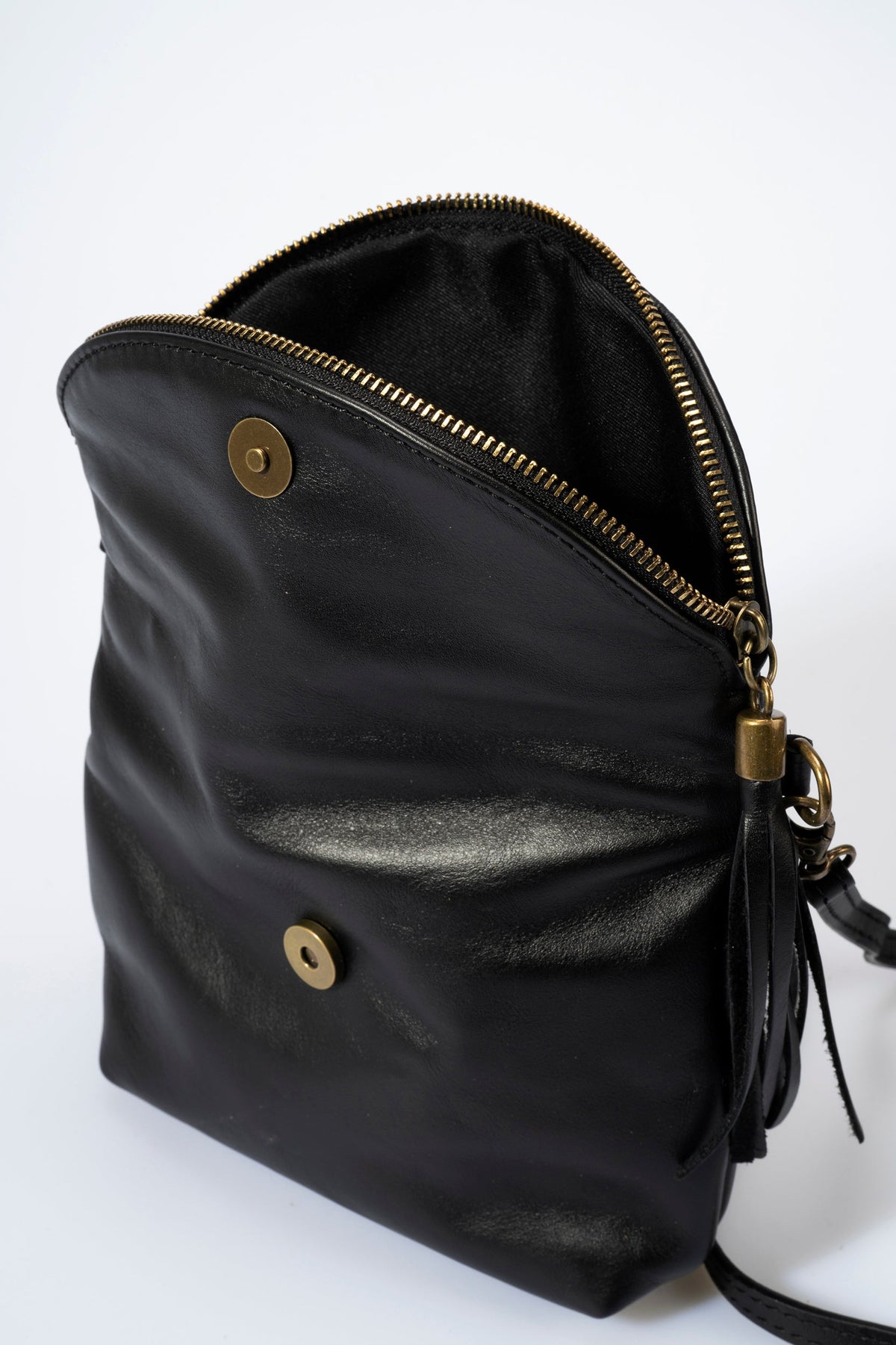 AGATHA Leather Crossbody Bag - Nero