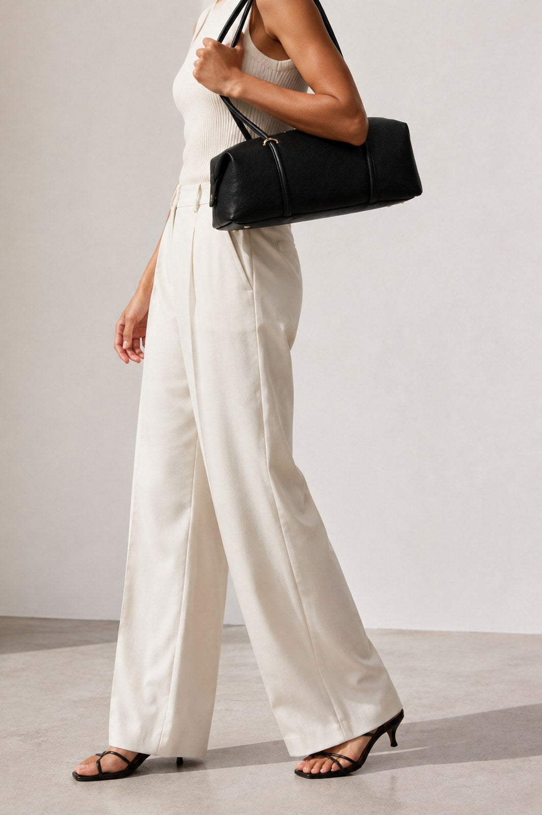 LIORA Leather Shoulder Bag - Black