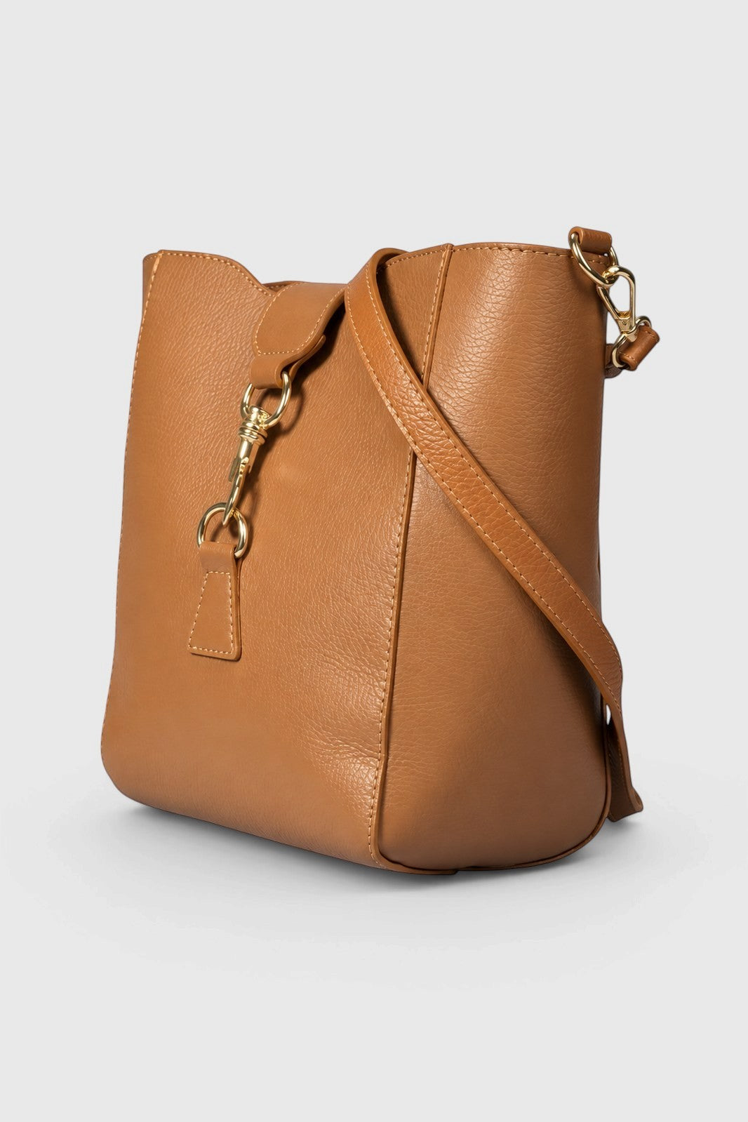 REINA Leather Crossbody Bag - Cognac