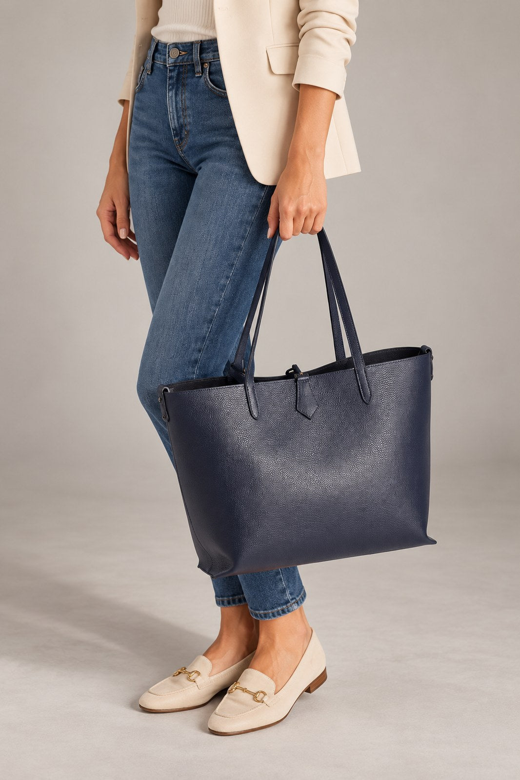 NIOBE Leather Tote Bag - Dark Blue