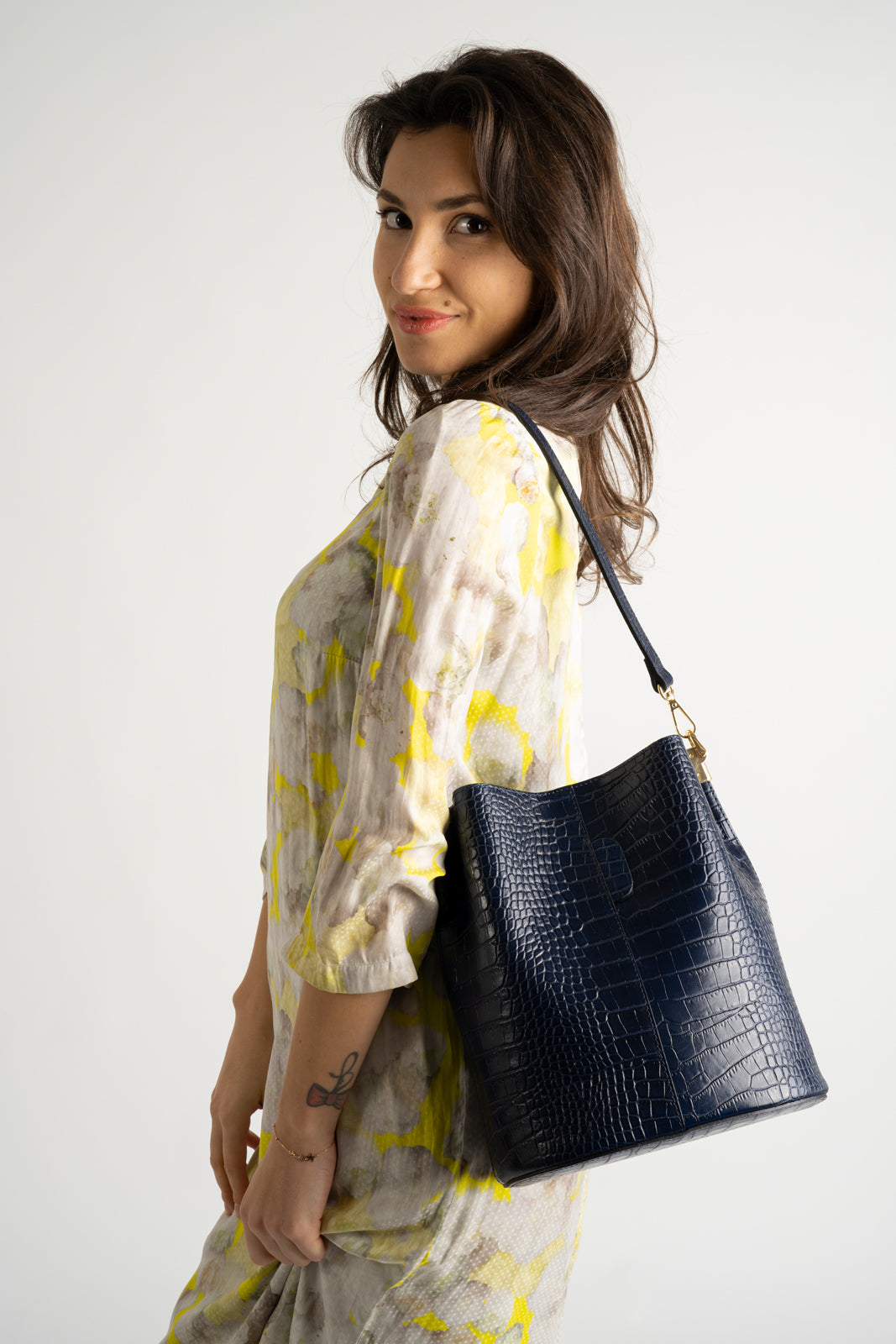 CAPRICE Leather Shoulder Bag - Blue