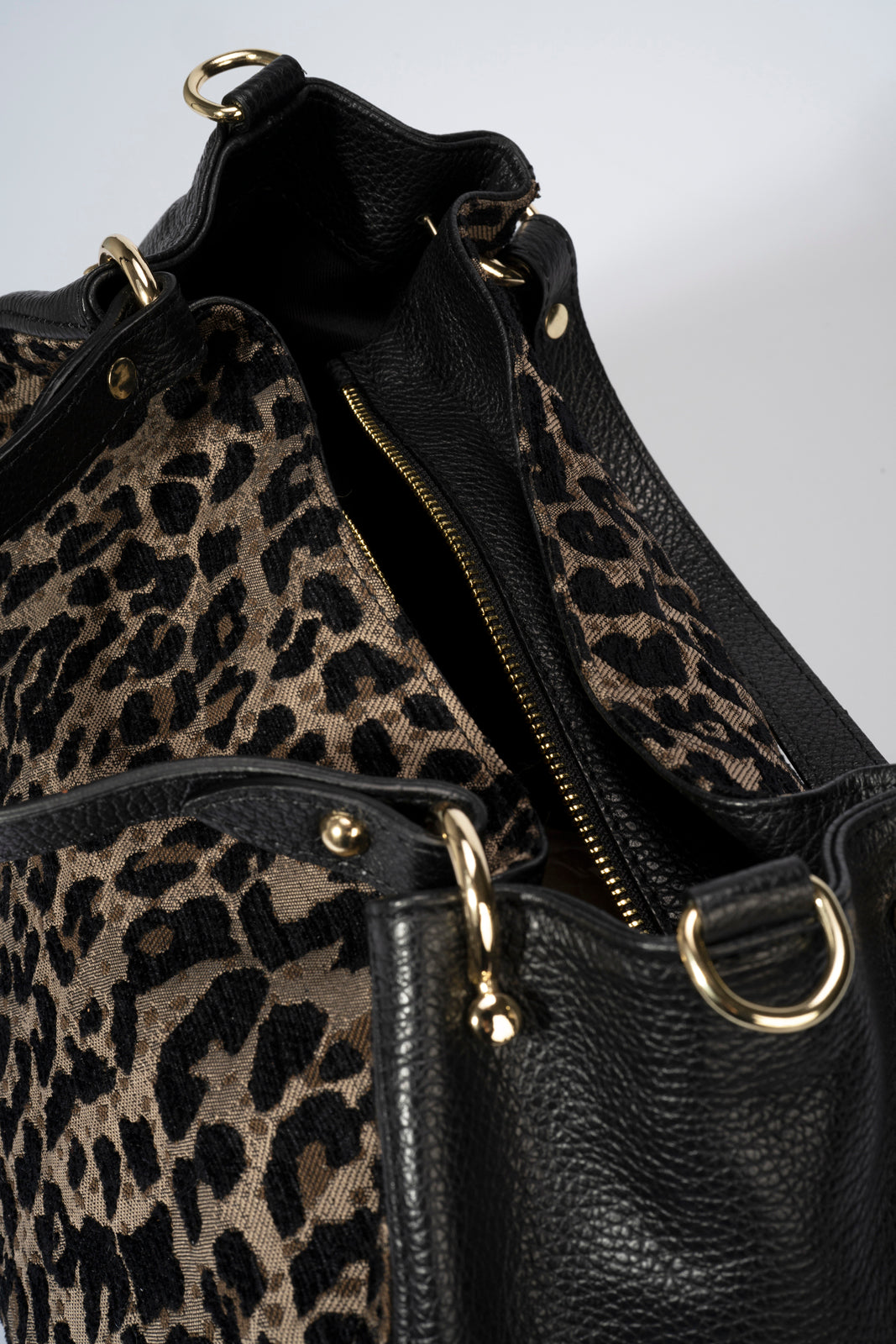 Leather Top Handle Bag 4012 - Black
