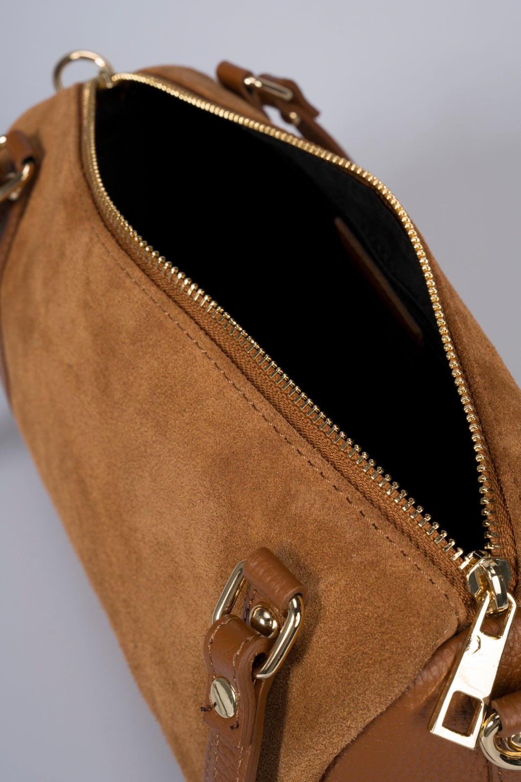 NOOR Leather Bowling Bag - Cognac