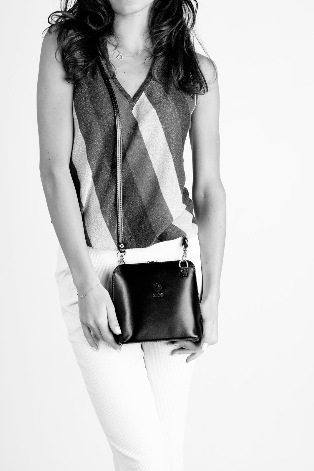 Leather Crossbody Bag 8016 - Brown