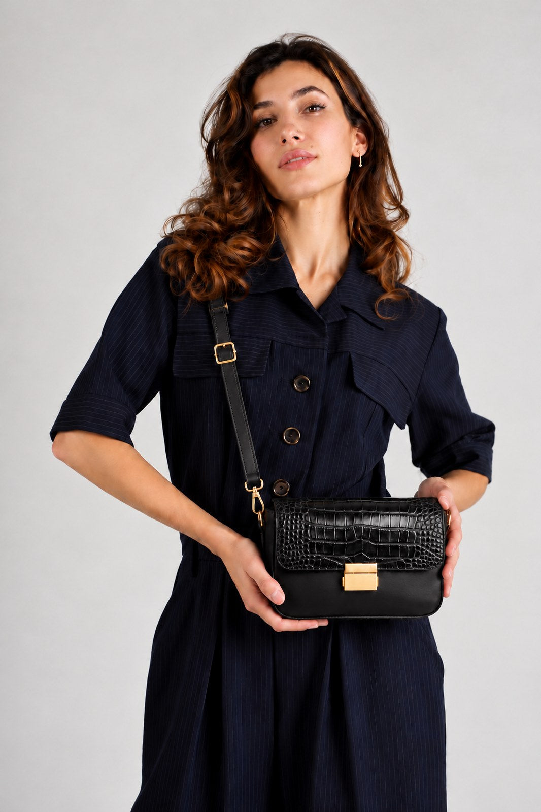 JUNO Leather Crossbody Bag - Nero