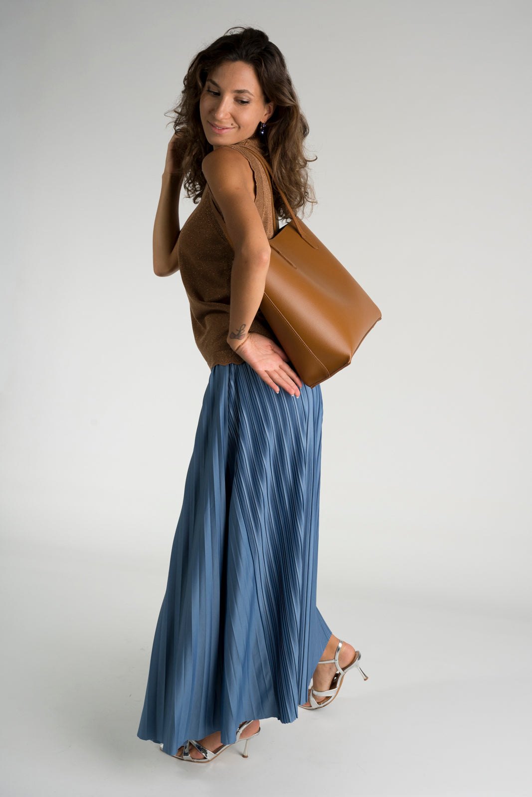 VALERIA Leather Top Handle Bag - Cognac