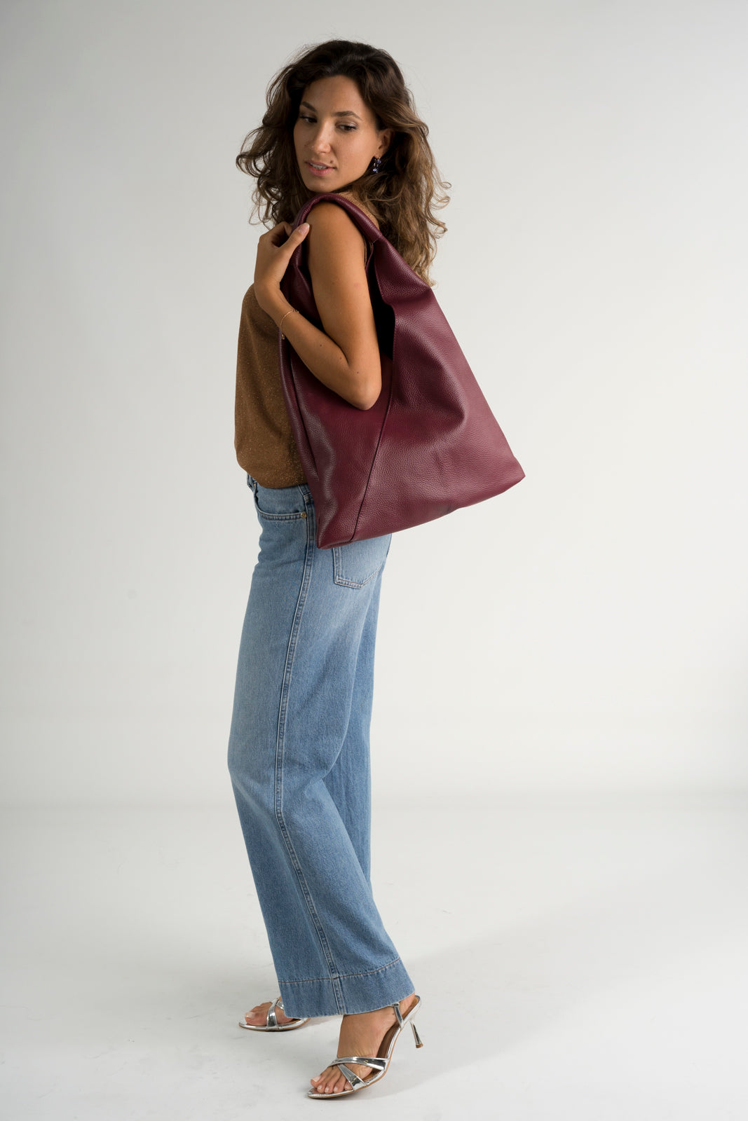 ZELDA Leather Top Handle Bag - Bordo