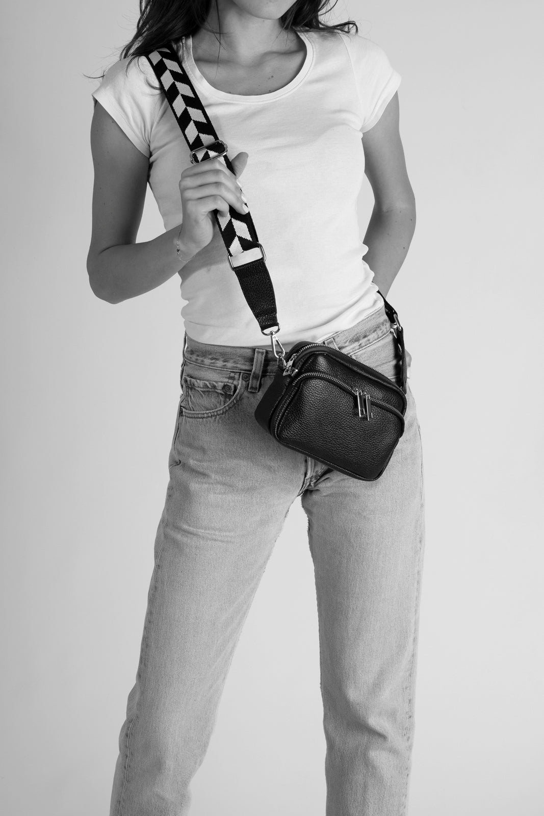 SOPHIA Leather Crossbody Bag - Biscotto
