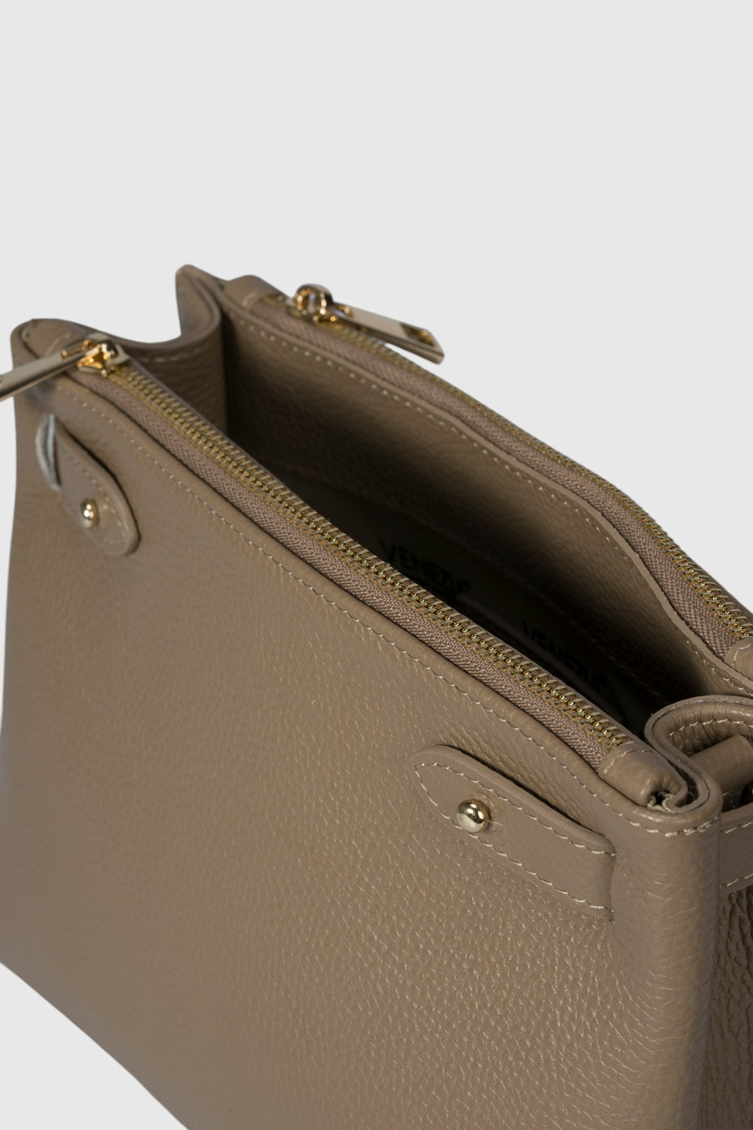 CAMILLE Leather Top Handle Bag - Fango