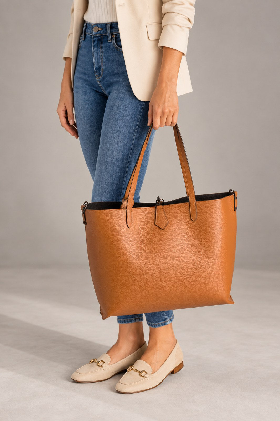 NIOBE Leather Tote Bag - Cognac Winter