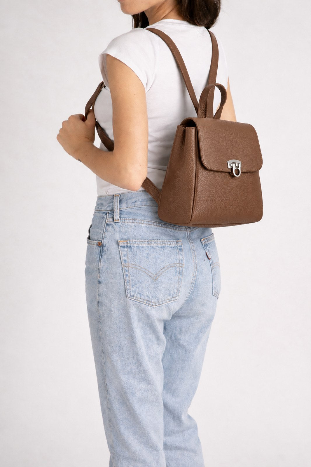 LYRA Leather Backpack - Brown